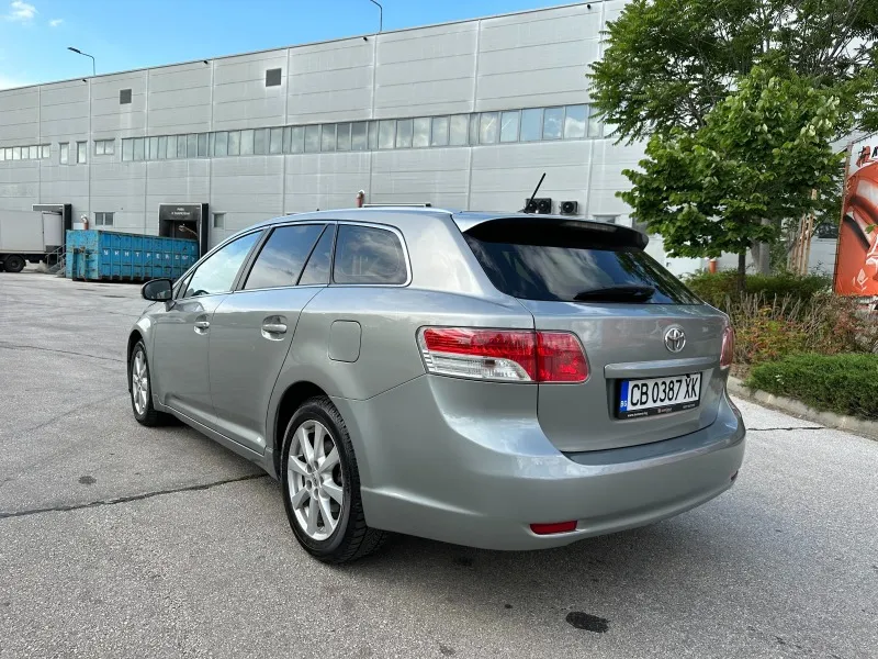 Toyota Avensis 2.2D 150кс/Автомат Image 3