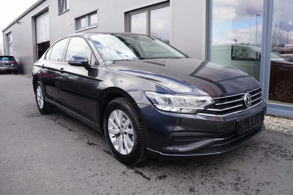 Volkswagen Passat 1.5 TSI DSG*NAVI*LED*TEMPOMAT*PDC* Image 3