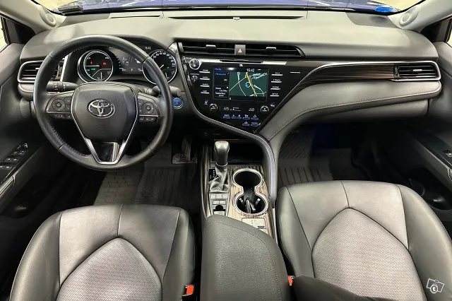 Toyota Camry 2,5 Hybrid Premium*ACC / HUD / JBL / Nahat / Na Image 8